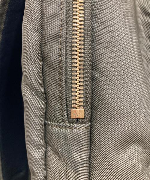 PORTER（ポーター）PORTER (ポーター) シア デイパック カーキの古着・服飾アイテム