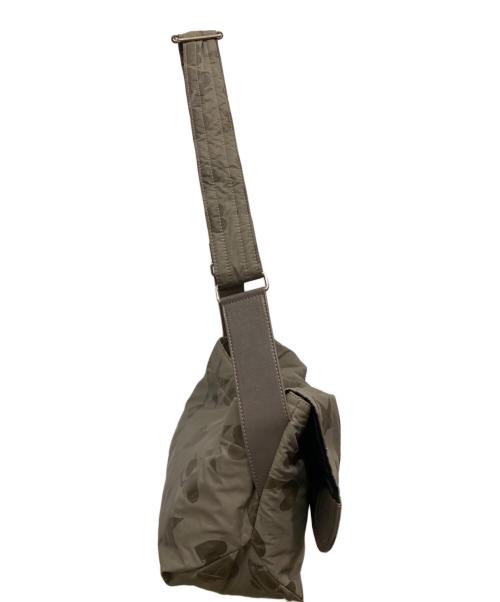 Vivienne Westwood（ヴィヴィアンウエストウッド）Vivienne Westwood (ヴィヴィアンウエストウッド) ショルダーバッグ ブラウンの古着・服飾アイテム