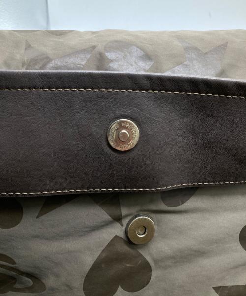 Vivienne Westwood（ヴィヴィアンウエストウッド）Vivienne Westwood (ヴィヴィアンウエストウッド) ショルダーバッグ ブラウンの古着・服飾アイテム