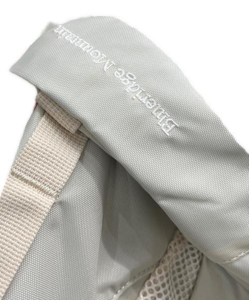 Columbia（コロンビア）Columbia (コロンビア) リュック アイボリーの古着・服飾アイテム