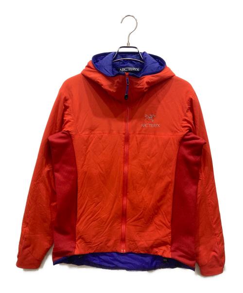 ARC'TERYX（アークテリクス）ARC'TERYX (アークテリクス) ATOM LT HOODY レッド サイズ:SIZE Sの古着・服飾アイテム