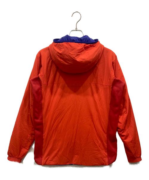 ARC'TERYX（アークテリクス）ARC'TERYX (アークテリクス) ATOM LT HOODY レッド サイズ:SIZE Sの古着・服飾アイテム