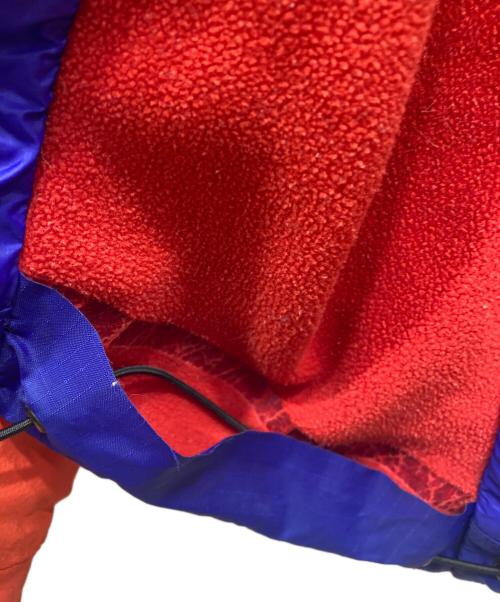 ARC'TERYX（アークテリクス）ARC'TERYX (アークテリクス) ATOM LT HOODY レッド サイズ:SIZE Sの古着・服飾アイテム