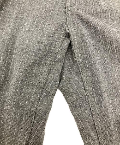 GRAMICCI（グラミチ）GRAMICCI (グラミチ) RHC Ron Herman (アールエイチシー ロンハーマン) 別注ストライプイージーパンツ グレー サイズ:SIZE Sの古着・服飾アイテム