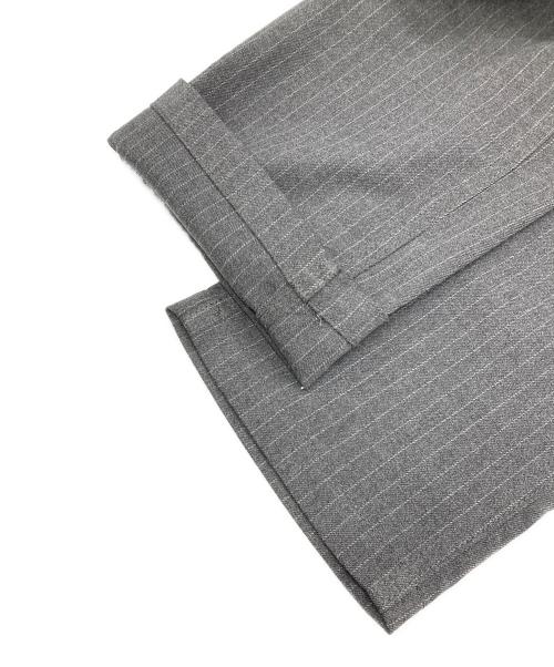 GRAMICCI（グラミチ）GRAMICCI (グラミチ) RHC Ron Herman (アールエイチシー ロンハーマン) 別注ストライプイージーパンツ グレー サイズ:SIZE Sの古着・服飾アイテム