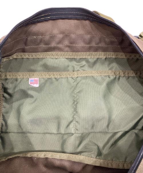 BRIEFING（ブリーフィング）BRIEFING (ブリーフィング) ショルダーバッグ オリーブの古着・服飾アイテム