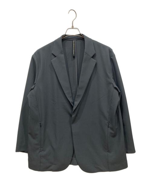 DESCENTE ALLTERRAIN（デザイント オルテライン）DESCENTE ALLTERRAIN (デザイント オルテライン) テックテーラードジャケット　	TECH TAILORED JACKET グレー サイズ:SIZE Lの古着・服飾アイテム