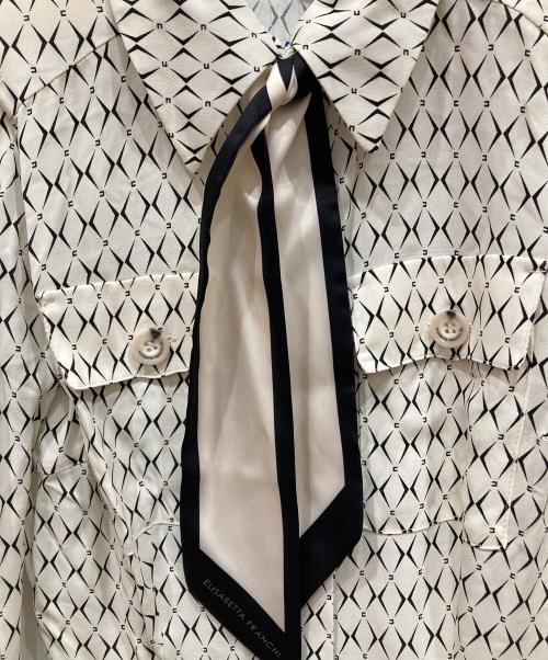ELISABETTA FRANCHI（エリザベッタフランキ）ELISABETTA FRANCHI (エリザベッタフランキ) 総柄ミニシャツワンピース アイボリー サイズ:SIZE 38 未使用品の古着・服飾アイテム