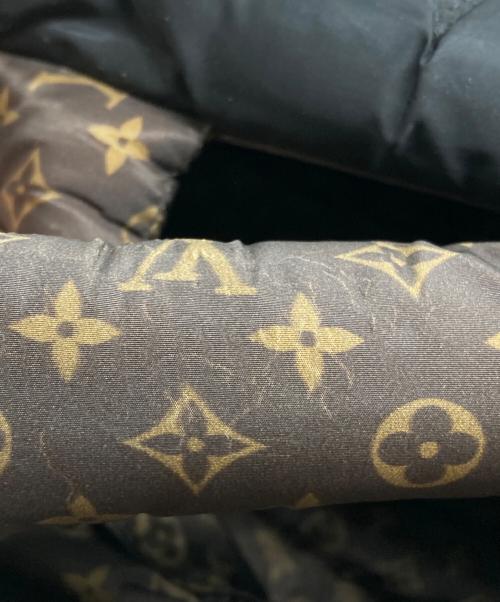 LOUIS VUITTON（ルイ ヴィトン）LOUIS VUITTON (ルイ ヴィトン) ハンドバッグ　ピローオンザゴー ブラックの古着・服飾アイテム