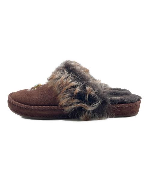 UGG（アグ）UGG (アグ) ストーンファーサボサンダル ブラウン サイズ:24cmの古着・服飾アイテム