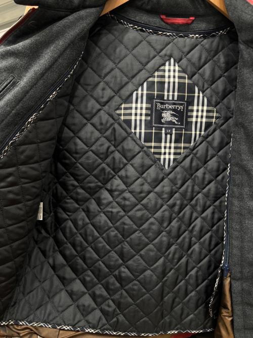 Burberry's（バーバリー）Burberry's (バーバリーズ) ライナー付きジップジャケット ブラック サイズ:SIZE Lの古着・服飾アイテム