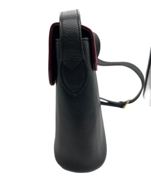 Yves Saint Laurent（イヴサンローラン）Yves Saint Laurent (イヴサンローラン) ダイヤカットショルダーバッグ ブラックの古着・服飾アイテム