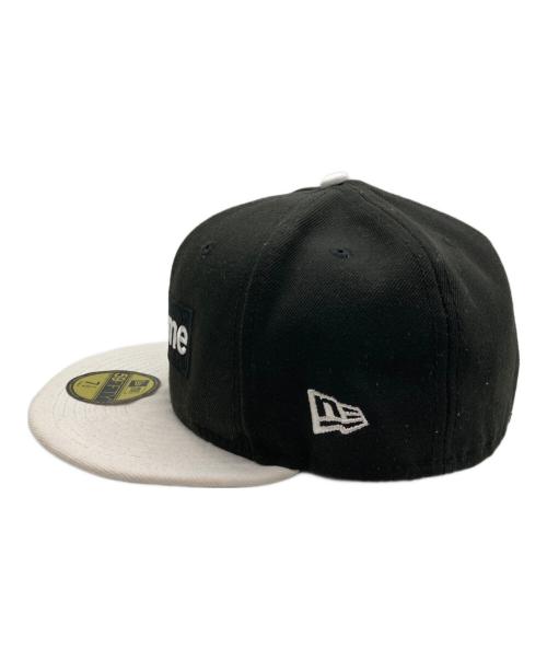 SUPREME（シュプリーム）SUPREME (シュプリーム) New Era (ニューエラ) ロゴキャップ ホワイト×ブラックの古着・服飾アイテム