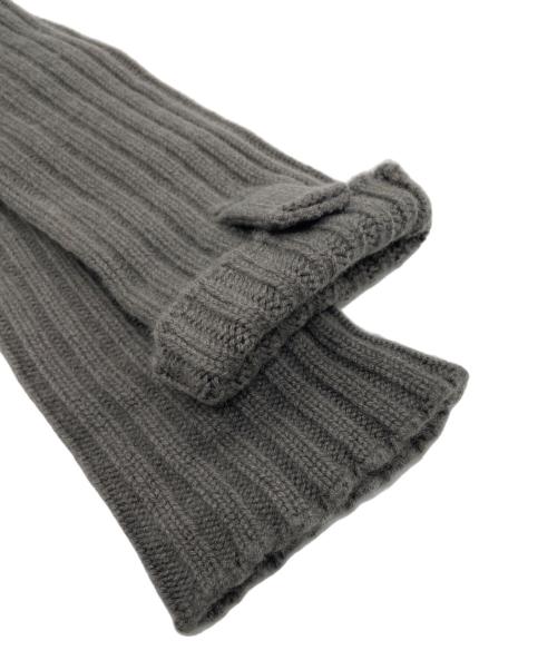 DEUXIEME CLASSE（ドゥーズィエム クラス）Deuxieme Classe (ドゥーズィエム クラス) カシミヤアームウォーマー カーキ 未使用品の古着・服飾アイテム