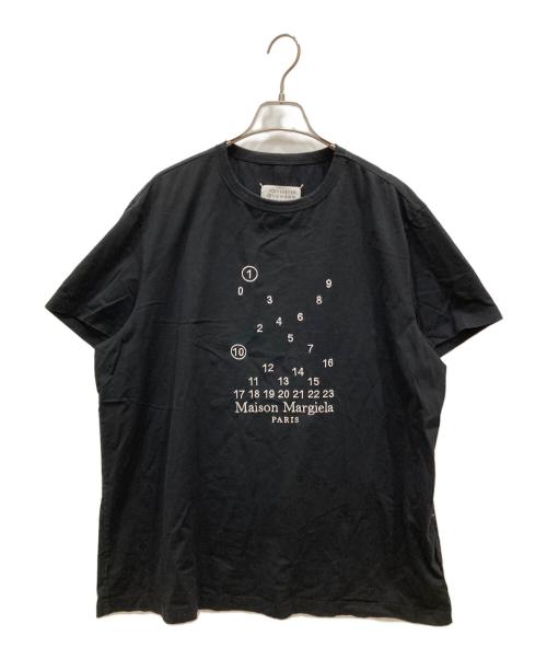 Maison Margiela（メゾンマルジェラ）Maison Margiela (メゾンマルジェラ) カレンダーグラフィックTシャツ ブラック サイズ:XLの古着・服飾アイテム