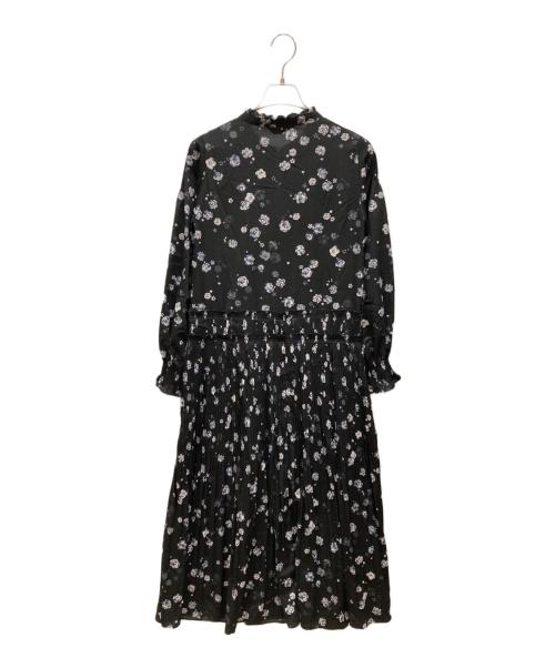 INGEBORG（インゲボルグ）INGEBORG (インゲボルグ) パールカメリアpt.ワンピース ブラック サイズ:SIZE 3の古着・服飾アイテム