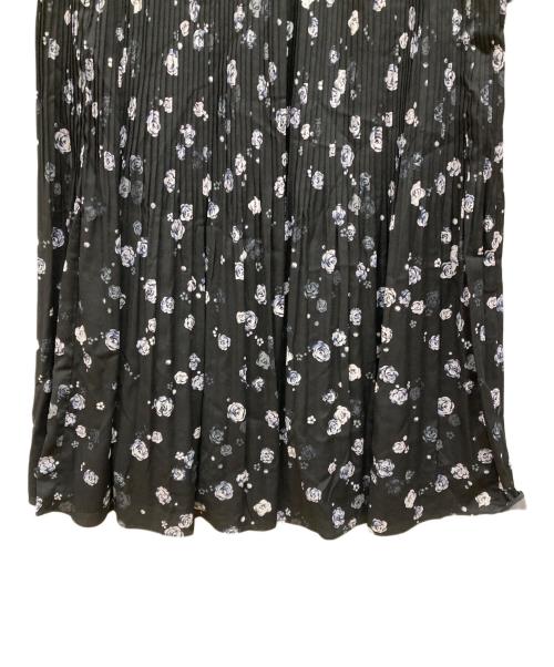 INGEBORG（インゲボルグ）INGEBORG (インゲボルグ) パールカメリアpt.ワンピース ブラック サイズ:SIZE 3の古着・服飾アイテム