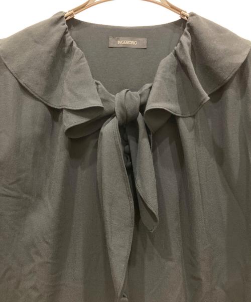 INGEBORG（インゲボルグ）INGEBORG (インゲボルグ) ブラウス ブラック サイズ:不明の古着・服飾アイテム