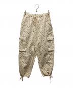 PINK HOUSEピンクハウス）の古着「カーゴパンツ」｜アイボリー