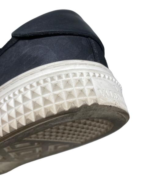 VALENTINO GARAVANI（ヴァレンティノ・ガラヴァーニ）VALENTINO GARAVANI (ヴァレンティノ・ガラヴァーニ) ローカットスニーカー ブラック サイズ:不明の古着・服飾アイテム