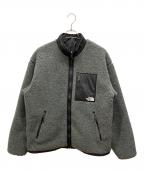 THE NORTH FACEザ ノース フェイス）の古着「リバーシブルエクストリームパイルフリースジャケット」｜グレー