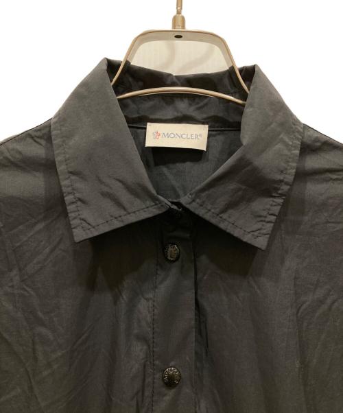 MONCLER（モンクレール）MONCLER (モンクレール) Logo Patch Snap Button Shirt One Piece　ABITO ブラック サイズ:SIZE 38の古着・服飾アイテム