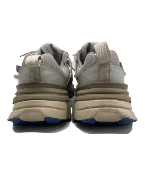 NIKE（ナイキ）NIKE (ナイキ) V2K Run Gore-Tex Women's ベージュ サイズ:23.5cmの古着・服飾アイテム