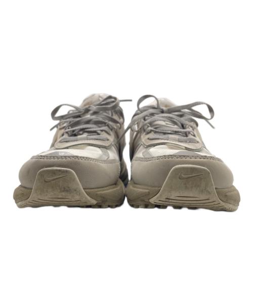 NIKE（ナイキ）NIKE (ナイキ) V2K Run Gore-Tex Women's ベージュ サイズ:23.5cmの古着・服飾アイテム