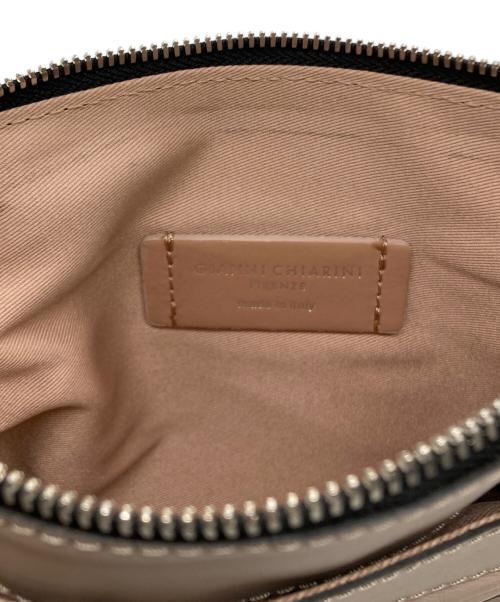 GIANNI CHIARINI（ジャンニ キアリーニ）GIANNI CHIARINI (ジャンニ キアリーニ) ミニショルダーバッグ ベージュの古着・服飾アイテム