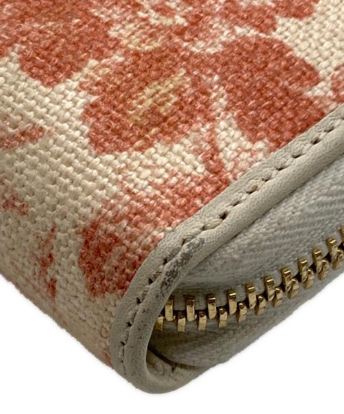 GUCCI（グッチ）GUCCI (グッチ) GGマーモント ハーバリウム　GG ホワイトの古着・服飾アイテム