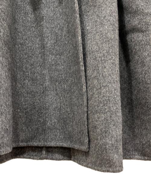 MUSE（ミューズ）MUSE (ミューズ) Victorian arrow REVERコート グレー サイズ:不明の古着・服飾アイテム