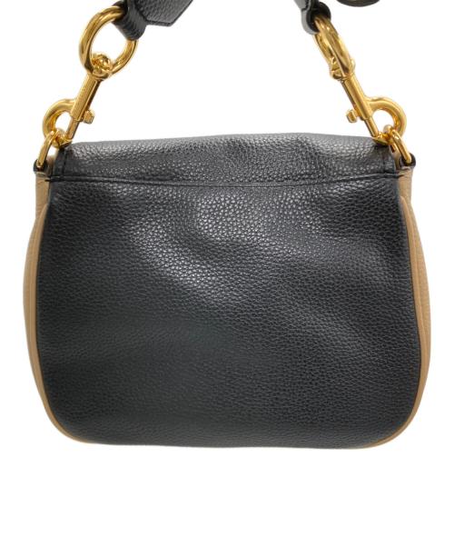MARC JACOBS（マークジェイコブス）MARC JACOBS (マークジェイコブズ) フラップショルダーバッグ ホワイト×ブラックの古着・服飾アイテム