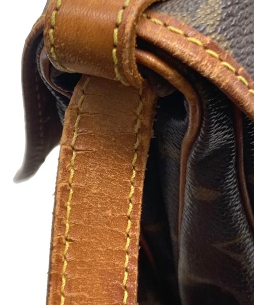 LOUIS VUITTON（ルイ ヴィトン）LOUIS VUITTON (ルイ ヴィトン) ショルダーバッグ ブラウンの古着・服飾アイテム