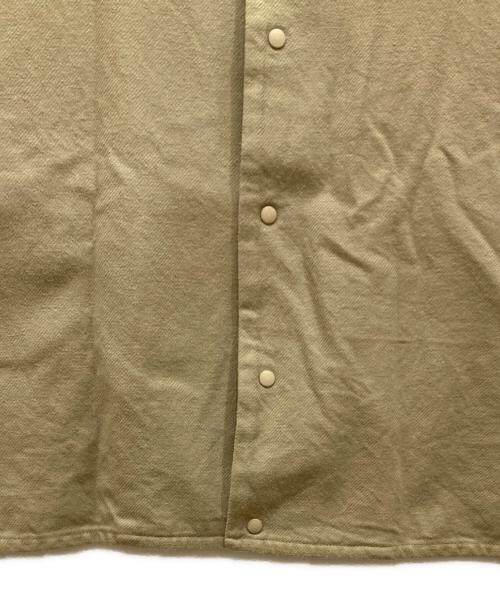 YAECA（ヤエカ）YAECA (ヤエカ) COMFORT SHIRT RAGLAN WIDE ブラウン サイズ:SIZE Sの古着・服飾アイテム