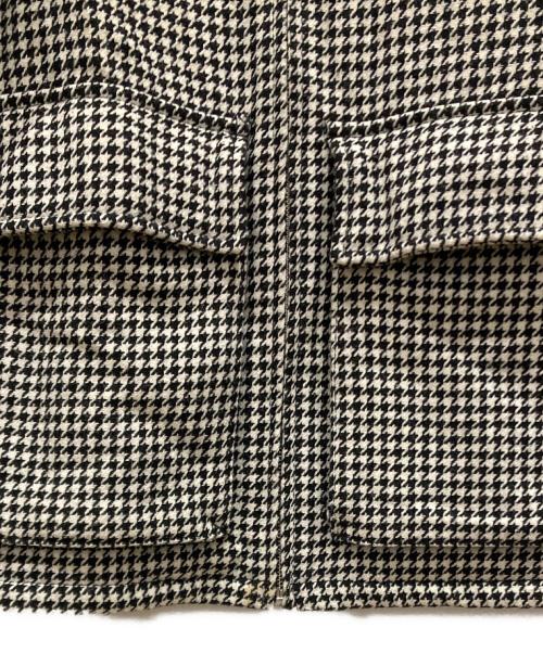 CarHartt（カーハート）CarHartt (カーハート) RYDER JACKET ホワイト×ブラック サイズ:SIZE XSの古着・服飾アイテム