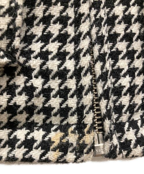 CarHartt（カーハート）CarHartt (カーハート) RYDER JACKET ホワイト×ブラック サイズ:SIZE XSの古着・服飾アイテム