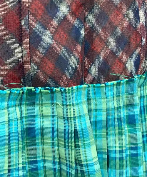 ANDERSSON BELL（アンダーソンベル）Andersson Bell (アンダーソンベル) BUSTIER SKIRT レッド×ブルー サイズ:SIZE 34の古着・服飾アイテム