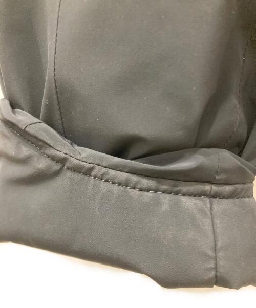 DESCENTE ALLTERRAIN（デザイント オルテライン）Descente ALLTERRAIN (デザイント オルテライン) MIZUSAWA INVISIBLE DOWN JACKET “INV-06“ ブラック サイズ:SIZE Lの古着・服飾アイテム