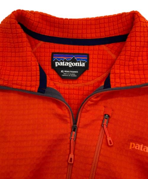Patagonia（パタゴニア）Patagonia (パタゴニア) レギュレーターR1プルオーバー オレンジ サイズ:SIZE XLの古着・服飾アイテム