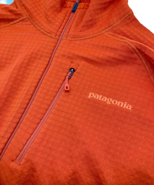 Patagonia（パタゴニア）Patagonia (パタゴニア) レギュレーターR1プルオーバー オレンジ サイズ:SIZE XLの古着・服飾アイテム