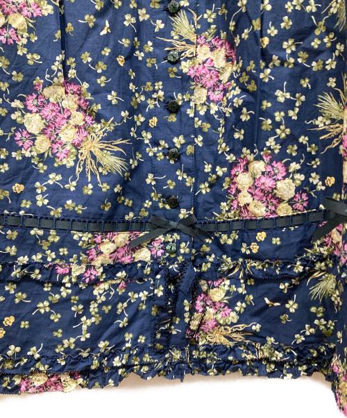 PINK HOUSE（ピンクハウス）PINK HOUSE (ピンクハウス) シロツメ草とレンゲ草プリントスカート ネイビー×グリーン サイズ:SIZE Freeの古着・服飾アイテム