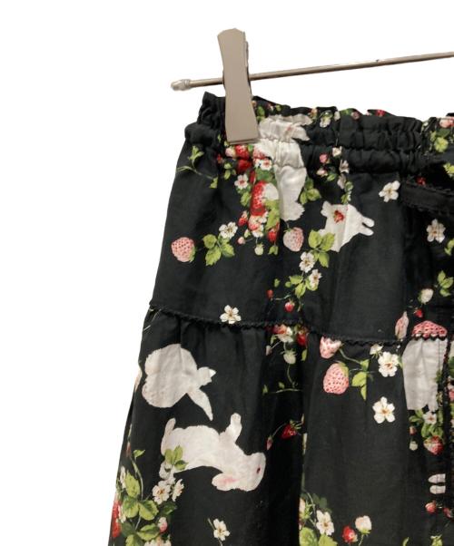 PINK HOUSE（ピンクハウス）PINK HOUSE (ピンクハウス) 野いちごの森プリントパッチワークスカート マルチカラー サイズ:SIZE Freeの古着・服飾アイテム