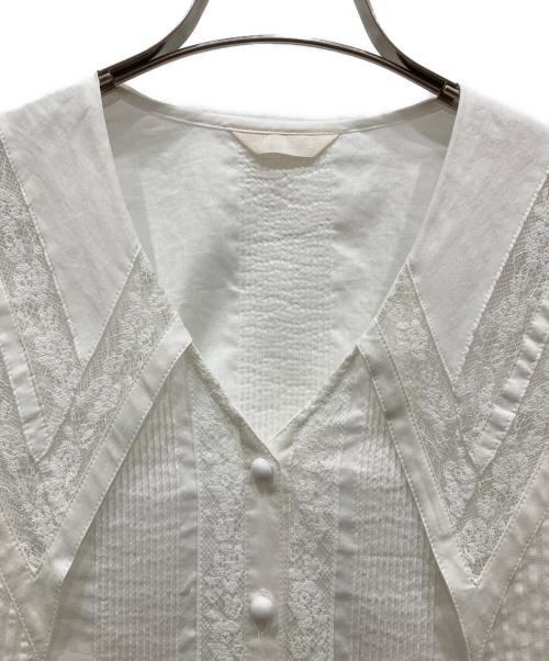 INGEBORG（インゲボルグ）INGEBORG (インゲボルグ) レースブラウス ホワイト サイズ:不明の古着・服飾アイテム