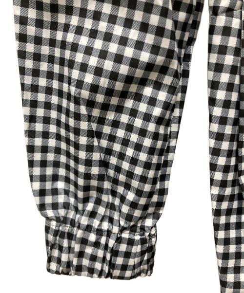 INGEBORG（インゲボルグ）INGEBORG (インゲボルグ) ポケッタブルコート ホワイト×ブラック サイズ:SIZE Freeの古着・服飾アイテム