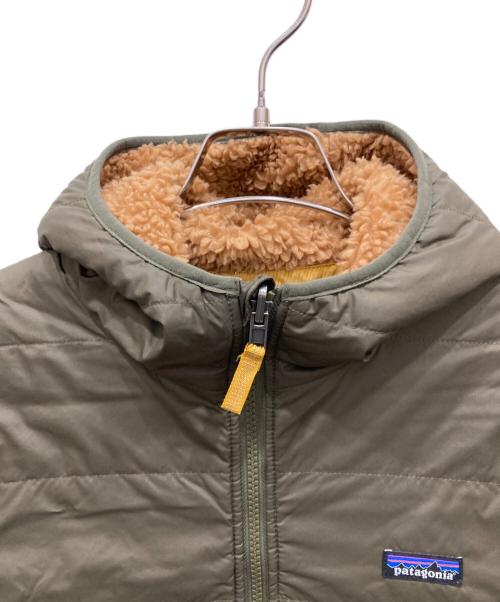 Patagonia（パタゴニア）Patagonia (パタゴニア) リバーシブルボアジャケット カーキ サイズ:-の古着・服飾アイテム