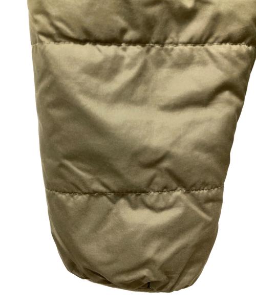 Patagonia（パタゴニア）Patagonia (パタゴニア) リバーシブルボアジャケット カーキ サイズ:-の古着・服飾アイテム