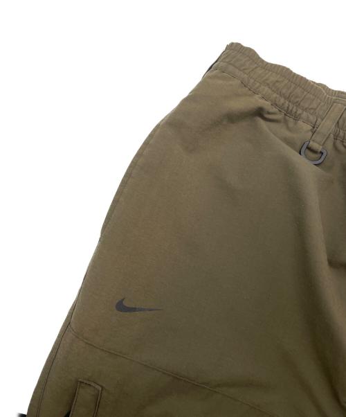 F.C.R.B.（エフシーレアルブリストル）F.C.R.B. (エフシーレアルブリストル) NIKE (ナイキ) ナイロンパンツ オリーブ サイズ:SIZE Lの古着・服飾アイテム