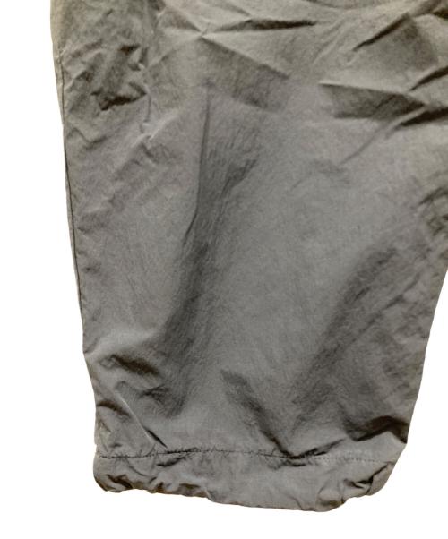 ALOUND（アラウンド）ALOUND (アラウンド) ツータックテーパードナイロンパンツ ネイビー サイズ:SIZE Lの古着・服飾アイテム