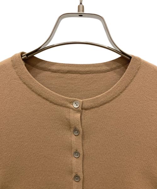 FOXEY（フォクシー）FOXEY (フォクシー) ニットカーディガン ベージュ サイズ:SIZE 38の古着・服飾アイテム