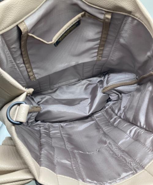 THEATRE PRODUCTS（シアタープロダクツ）THEATRE PRODUCTS (シアタープロダクツ) 2way フェイクレザー ジャガードテープ フリルバッグ ベージュの古着・服飾アイテム